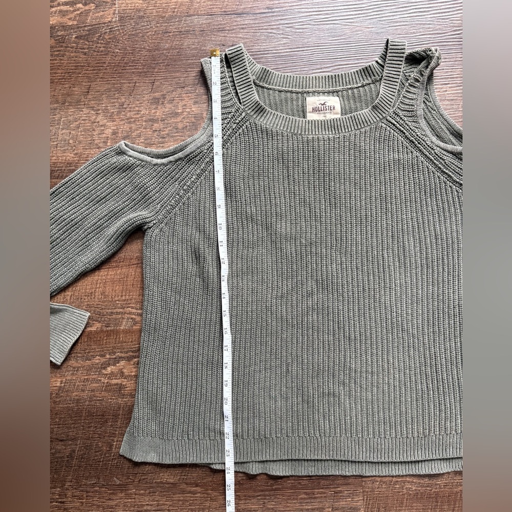 HOLLISTER cold shoulder olive green ribbed knit cotton sweater sz L cute casual - Picture 13 of 16